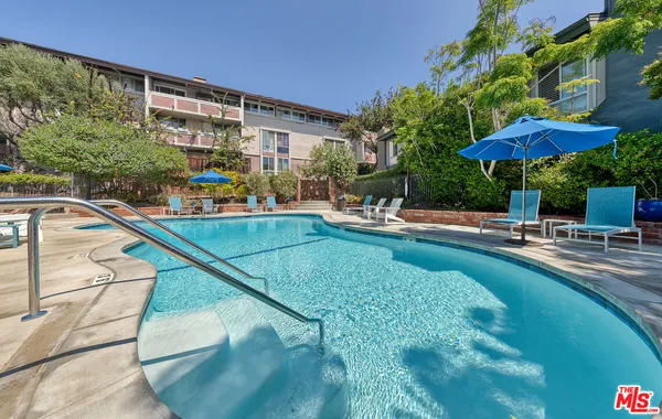 $599,900 | 6405 Green Valley Circle, Unit 209, Culver City, CA 90230