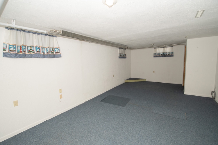 52577 Lilac Road South Bend, IN 46628 - Photo 20 of 28
