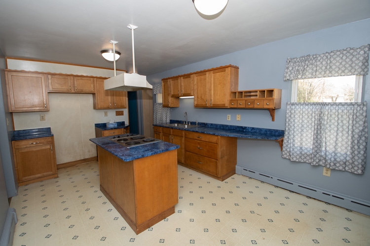 52577 Lilac Road South Bend, IN 46628 - Photo 5 of 28