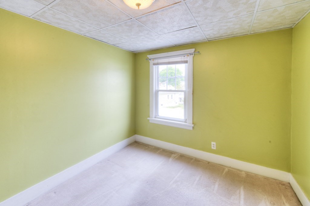 62 Rolfe Avenue Shrewsbury, MA 01545 - Photo 23 of 35 Gallery Image 23