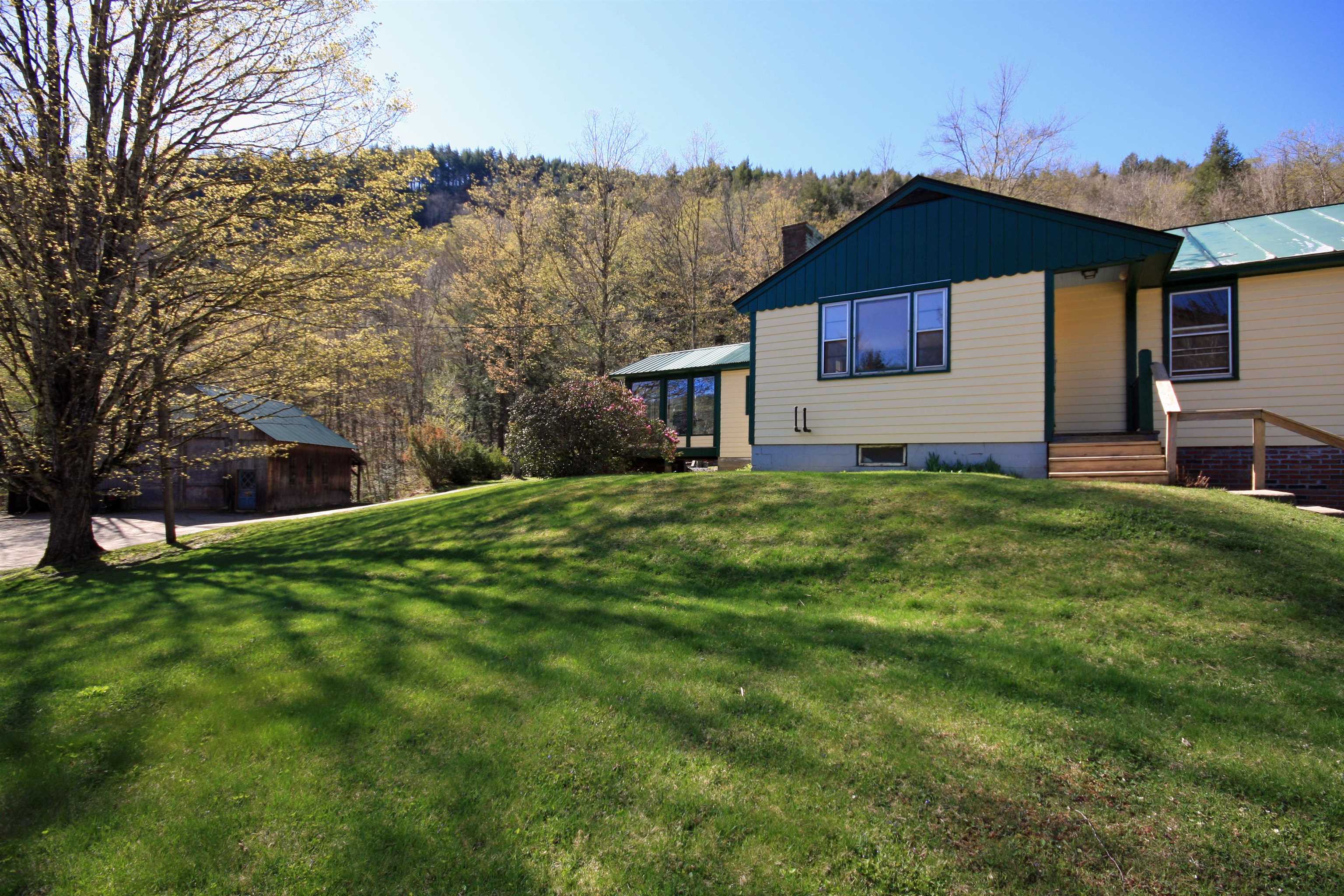 187 Mountainside Road Bridgewater, VT 05035 - Photo 7 of 32