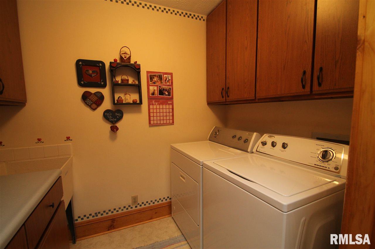 1020 West Singing Woods Road Edelstein, IL 61526 - Photo 18 of 36 Gallery Image 18