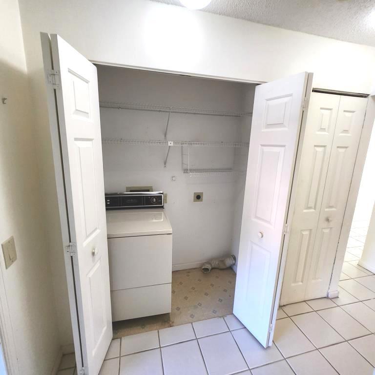 5660 Coach House Circle, Unit G Boca Raton, FL 33486 - Photo 13 of 22 20250427_142334
