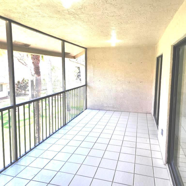 5660 Coach House Circle, Unit G Boca Raton, FL 33486 - Photo 19 of 22 20250427_142734