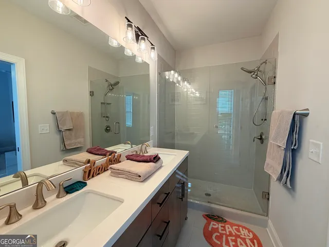 $2,800 | 1971 Drew Drive, Atlanta, GA 30318