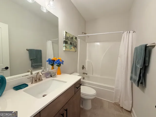 $2,800 | 1971 Drew Drive, Atlanta, GA 30318