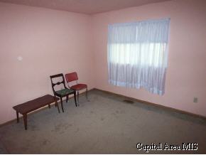 2309 Stokebridge Road Springfield, IL 62702 - Photo 7 of 9