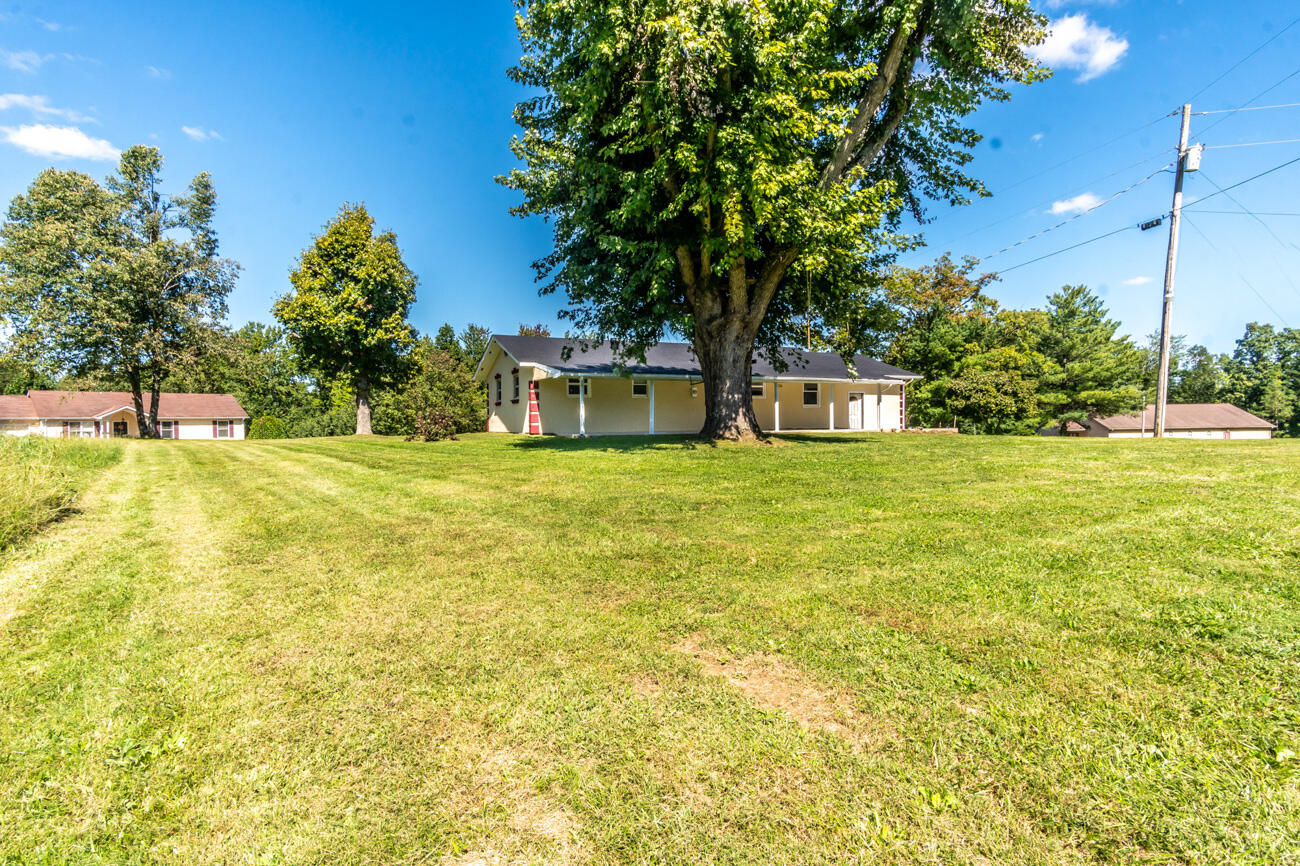 221 Jchs Road McKee, KY 40447 - Photo 4 of 35 117