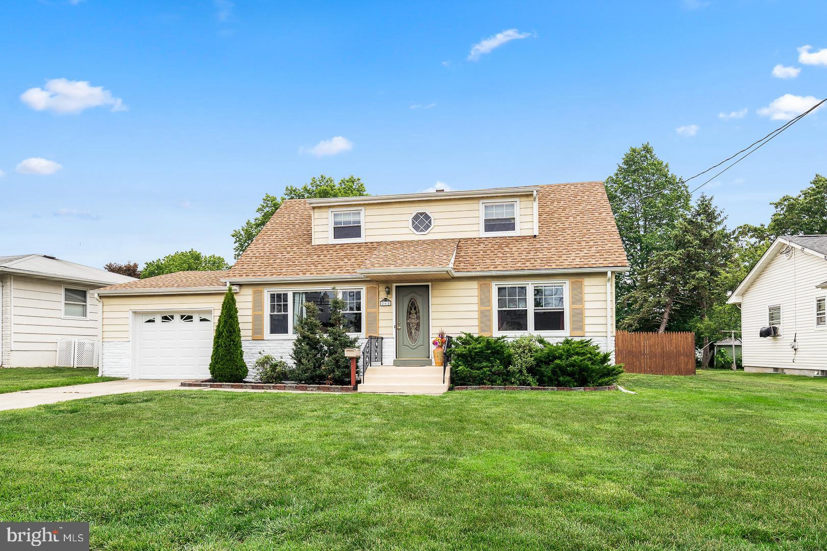 268 George Dye Road Hamilton, NJ 08690 - Photo 2 of 23