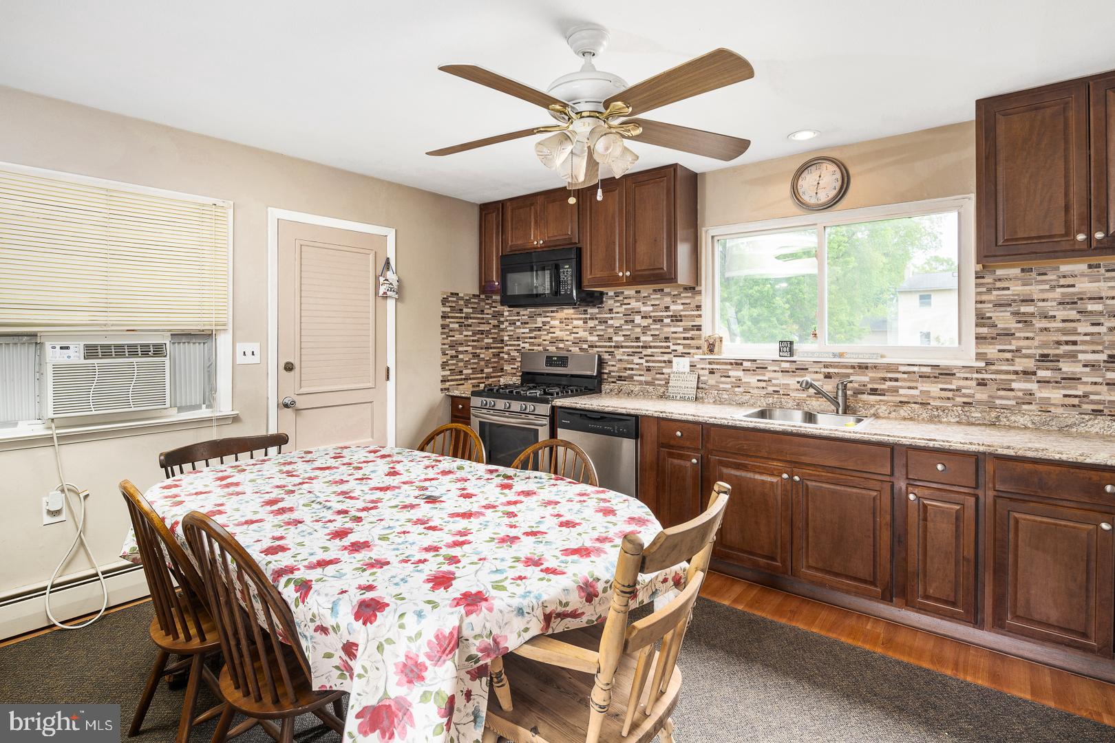 268 George Dye Road Hamilton, NJ 08690 - Photo 8 of 23