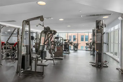 $432,423 | 1700 Bassett Street, Unit 1615, Denver, CO 80202