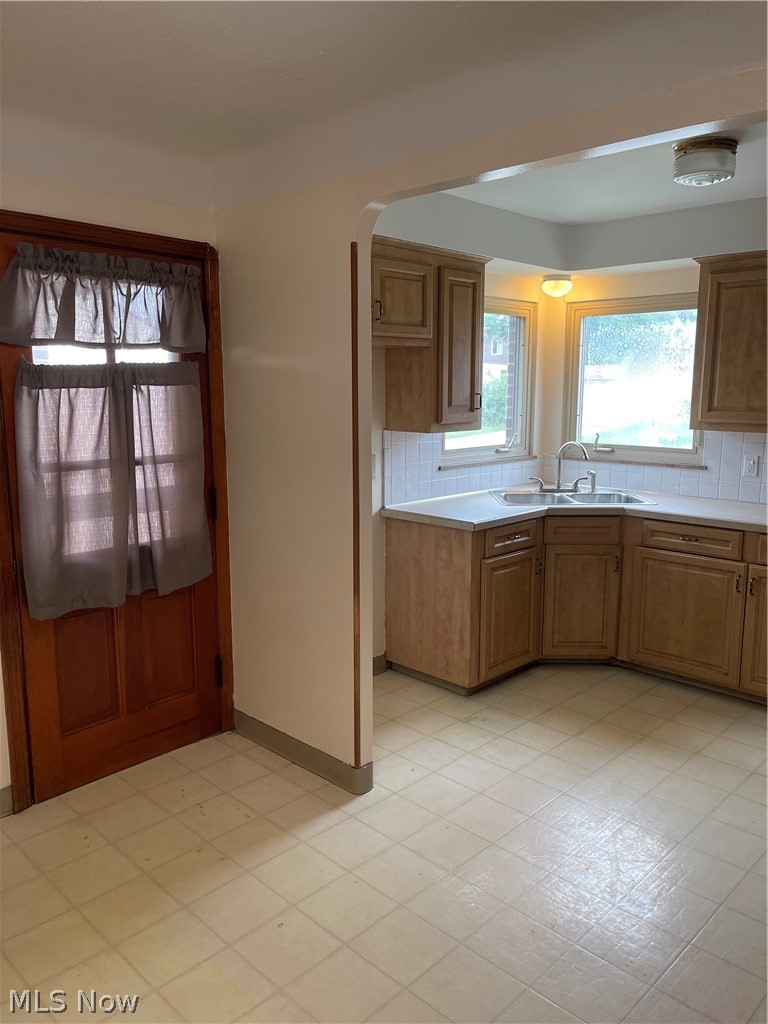 6171 Stanbury Road Parma, OH 44129 - Photo 6 of 22