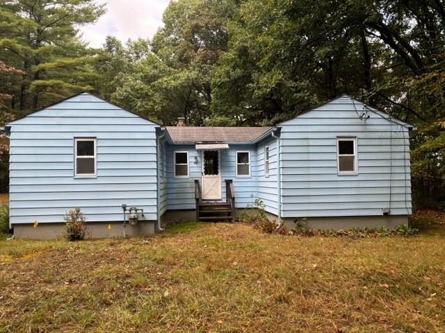 29 Wood Road Westfield, MA 01085 - Photo 2 of 12 Gallery Image 2