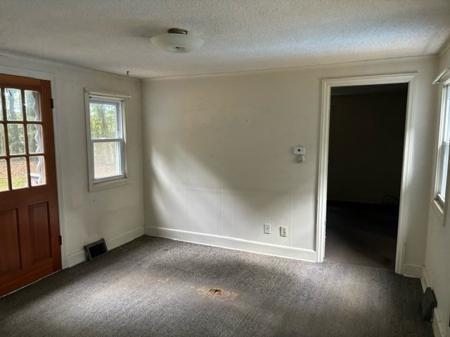 29 Wood Road Westfield, MA 01085 - Photo 5 of 12 Gallery Image 5