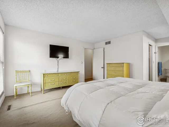 $1,075,000 | 325 Fox Court, Boulder, CO 80303