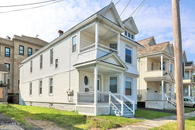 $349,750 | 421 Summit Avenue, Schenectady, NY 12307
