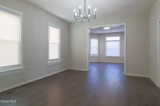 $349,750 | 421 Summit Avenue, Schenectady, NY 12307