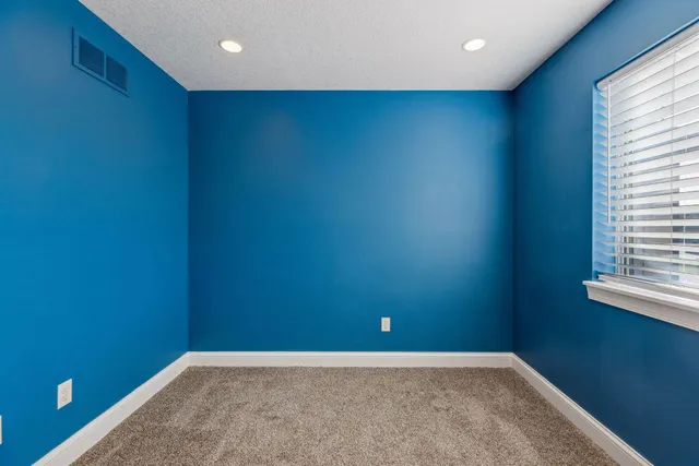 $340,000 | 3081 Countryside Avenue, Unit B, Woodbury, MN 55129