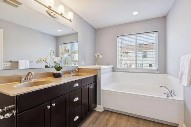 $340,000 | 3081 Countryside Avenue, Unit B, Woodbury, MN 55129