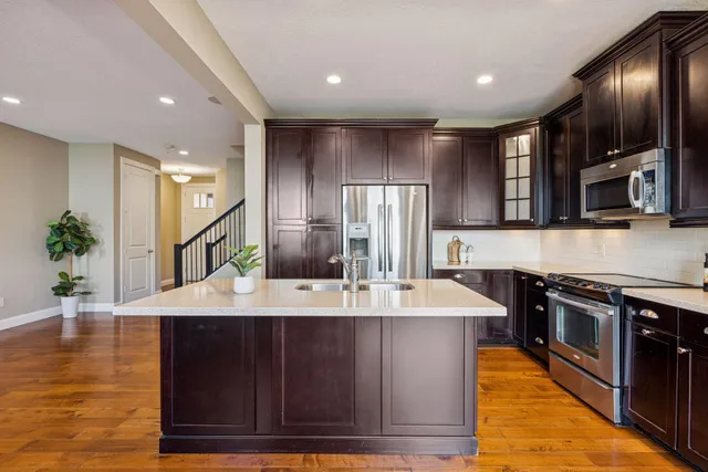 $340,000 | 3081 Countryside Avenue, Unit B, Woodbury, MN 55129