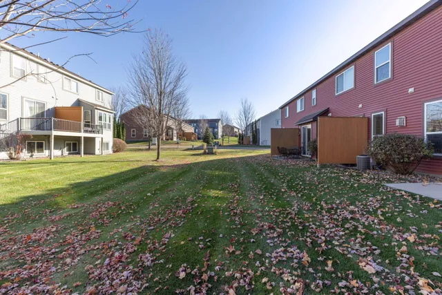 $340,000 | 3081 Countryside Avenue, Unit B, Woodbury, MN 55129