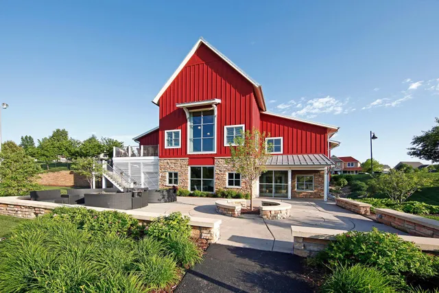 $340,000 | 3081 Countryside Avenue, Unit B, Woodbury, MN 55129