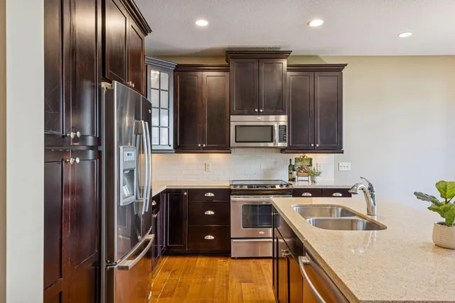 $340,000 | 3081 Countryside Avenue, Unit B, Woodbury, MN 55129