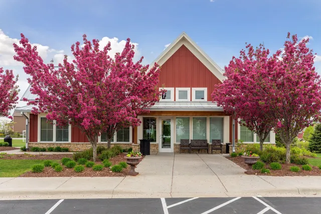 $340,000 | 3081 Countryside Avenue, Unit B, Woodbury, MN 55129