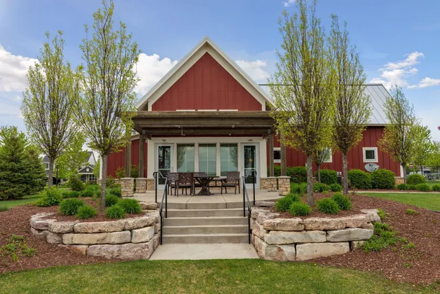 $340,000 | 3081 Countryside Avenue, Unit B, Woodbury, MN 55129