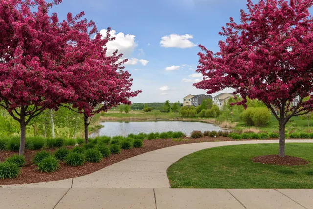 $340,000 | 3081 Countryside Avenue, Unit B, Woodbury, MN 55129