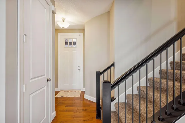 $340,000 | 3081 Countryside Avenue, Unit B, Woodbury, MN 55129