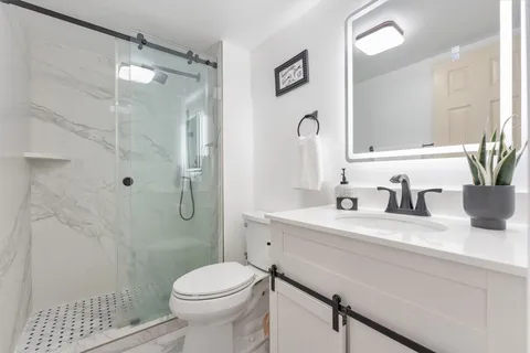 $480,000 | 2851 Northeast 183rd Street, Unit 617, Aventura, FL 33160