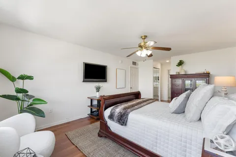 $480,000 | 2851 Northeast 183rd Street, Unit 617, Aventura, FL 33160