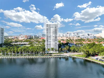 $480,000 | 2851 Northeast 183rd Street, Unit 617, Aventura, FL 33160