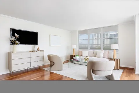 $480,000 | 2851 Northeast 183rd Street, Unit 617, Aventura, FL 33160