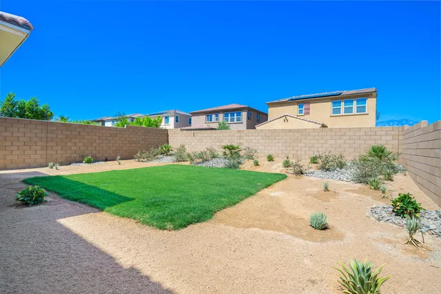 $3,300 | 35393 Sereno Lane, Palm Desert, CA 92211