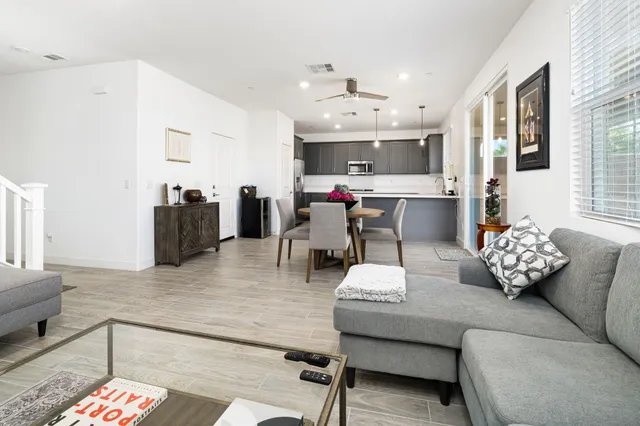 $3,300 | 35393 Sereno Lane, Palm Desert, CA 92211