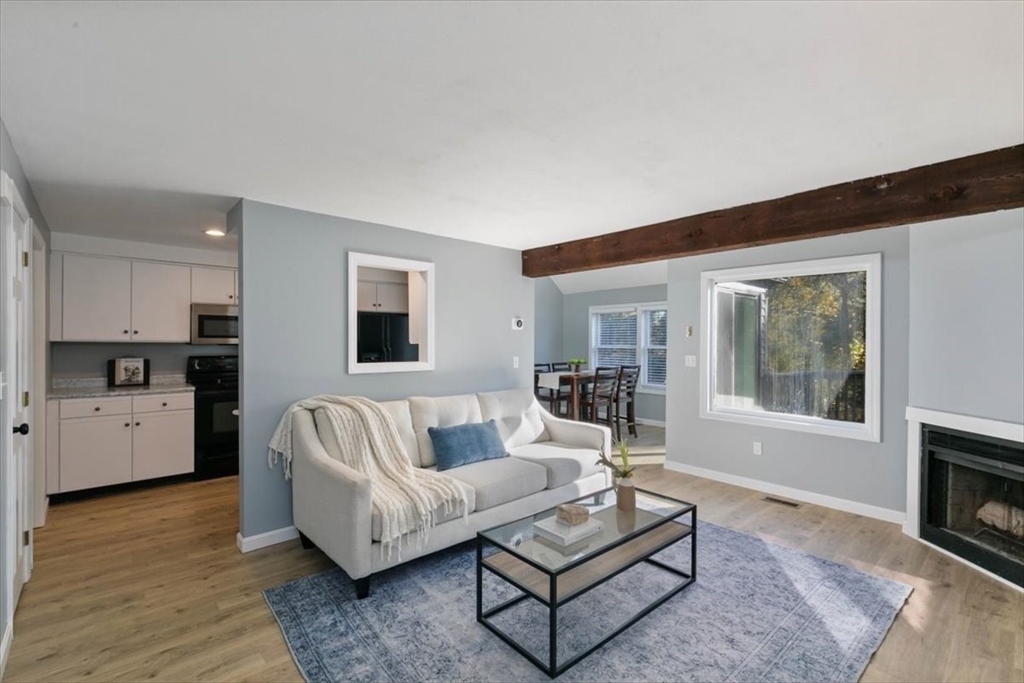 47 Stacey Circle, Unit 47 Windham, NH 03087 - Photo 5 of 42 Gallery Image 5