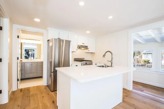 $588,000 | 16 2nd Avenue, Unit 5A, Osterville, MA 02655