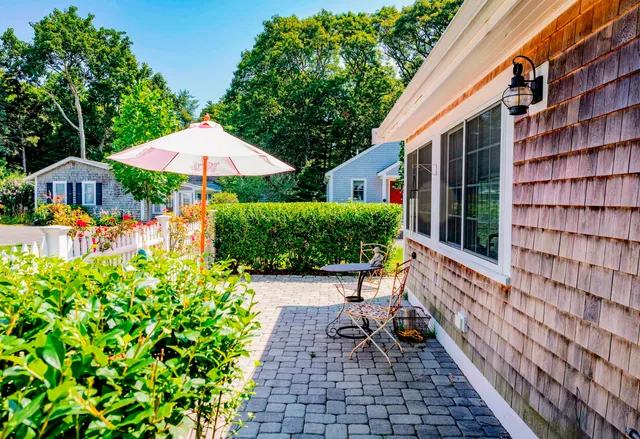 $588,000 | 16 2nd Avenue, Unit 5A, Osterville, MA 02655