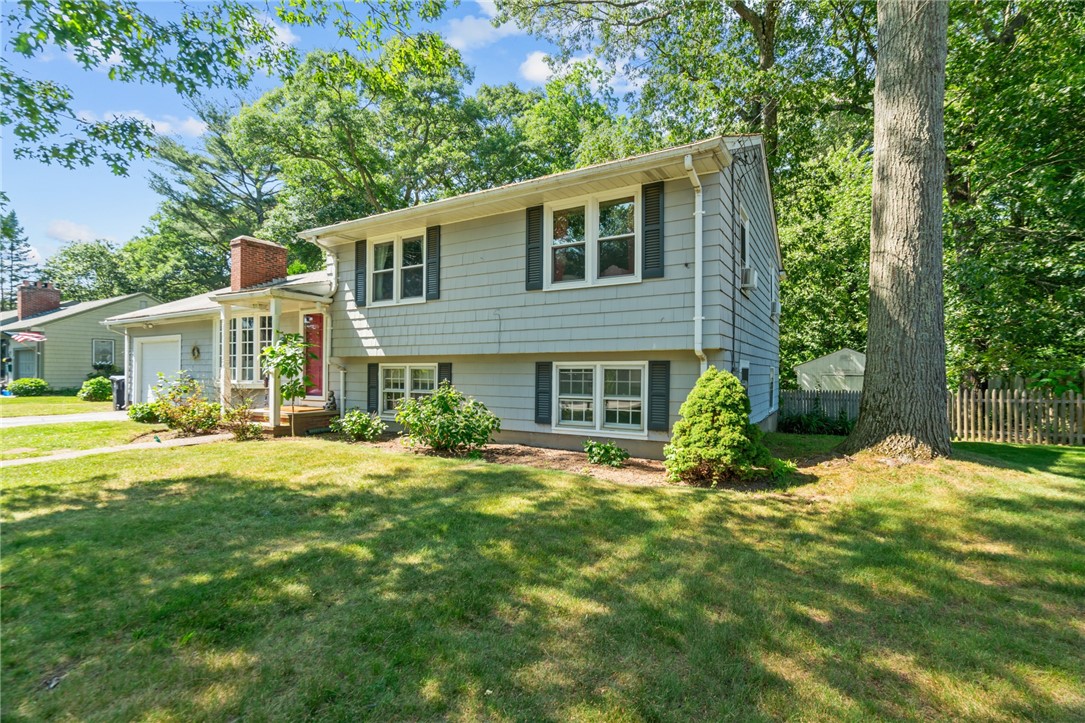 140 Brookhaven Road North Kingstown, RI 02852 - Photo 4 of 36 Gallery Image 4