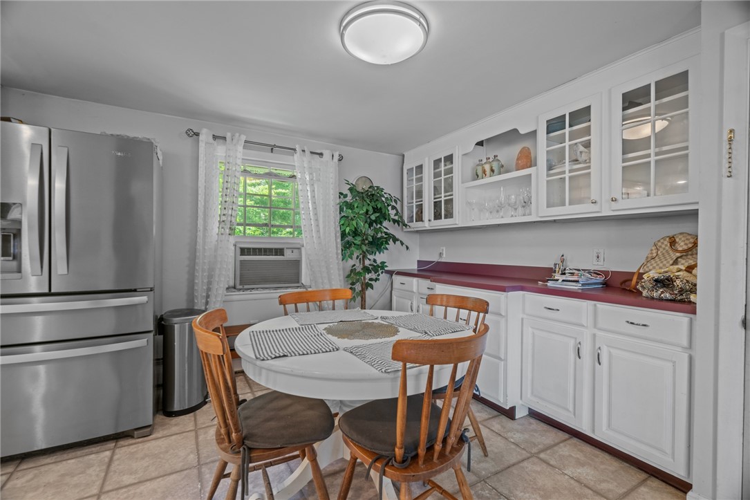 140 Brookhaven Road North Kingstown, RI 02852 - Photo 10 of 36 Gallery Image 10