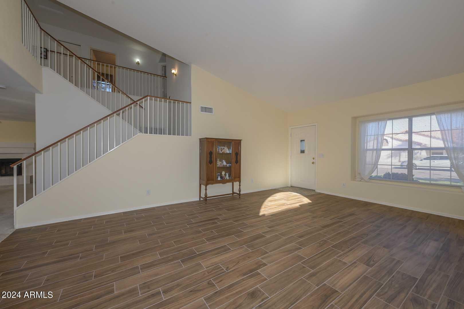 7641 West Boca Raton Road Peoria, AZ 85381 - Photo 6 of 42 Living Room2