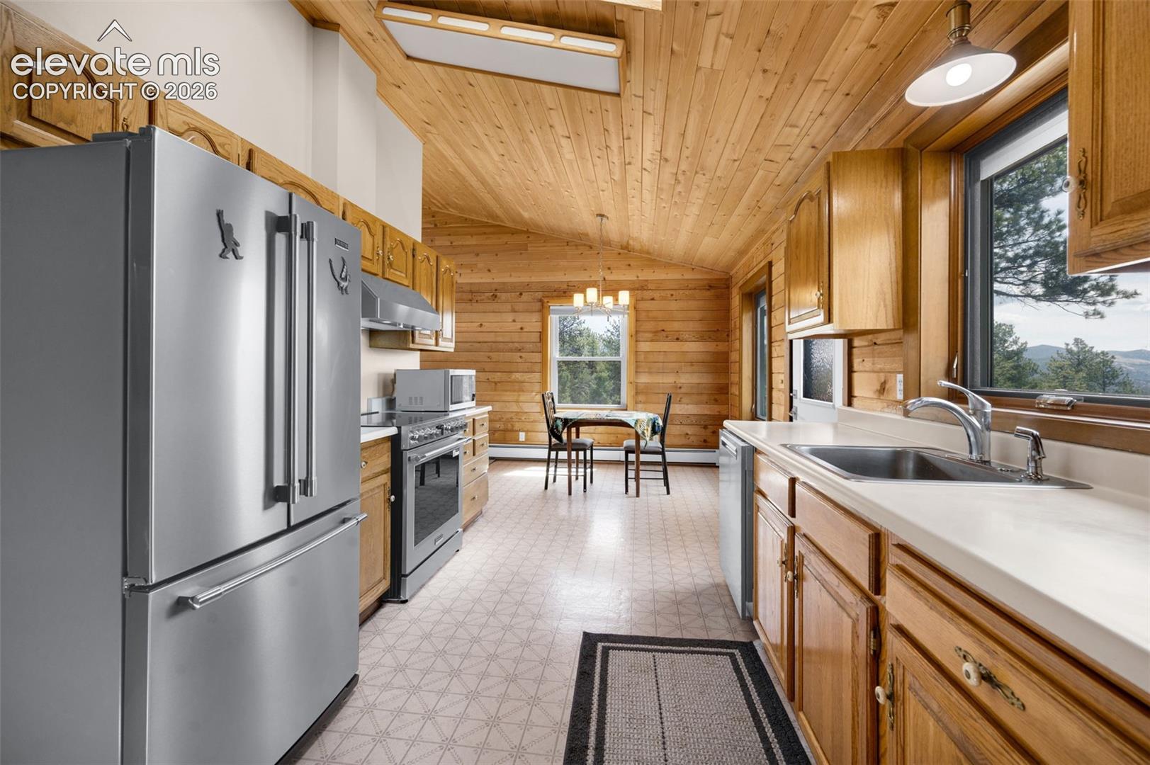 187 Thunder Ridge Road Florissant, CO 80816 - Photo 13 of 46 Gallery Image 13