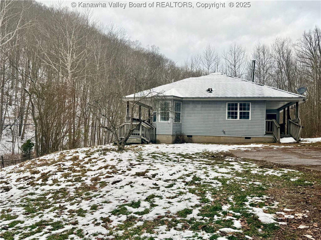 10013 Charleston Road Walton, WV 25286 - Photo 2 of 22 Gallery Image 2