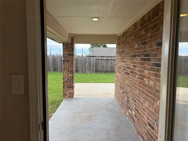 $2,200 | 24307 Hampton Terrace Lane, Spring, TX 77389