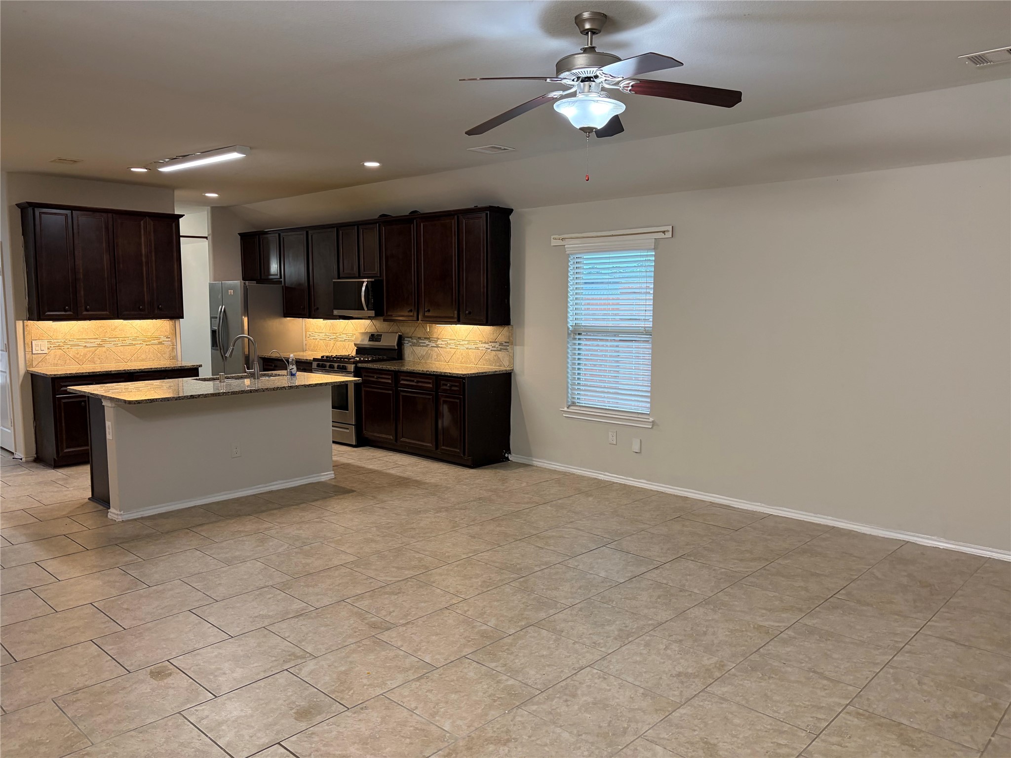 24307 Hampton Terrace Lane Spring, TX 77389 - Photo 21 of 38