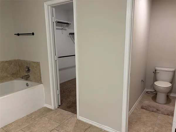 $2,200 | 24307 Hampton Terrace Lane, Spring, TX 77389