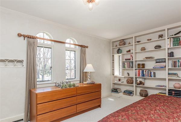 134 Crescent Road Longmeadow, MA 01106 - Photo 23 of 30 Gallery Image 23