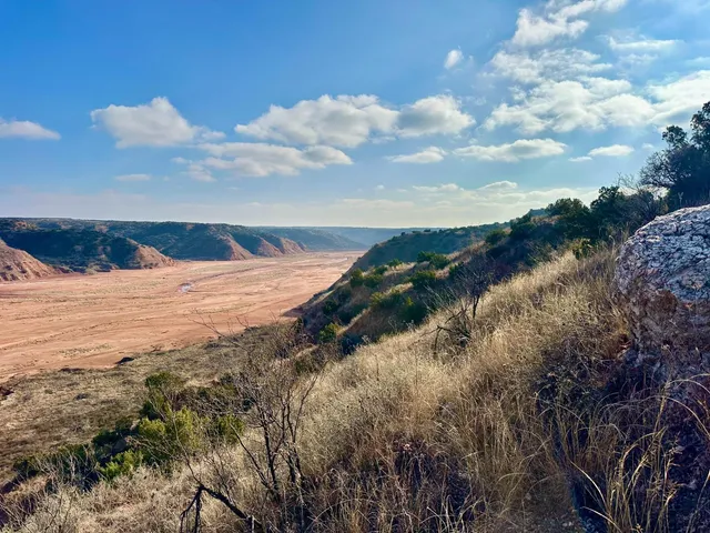a view of ocean view with large space